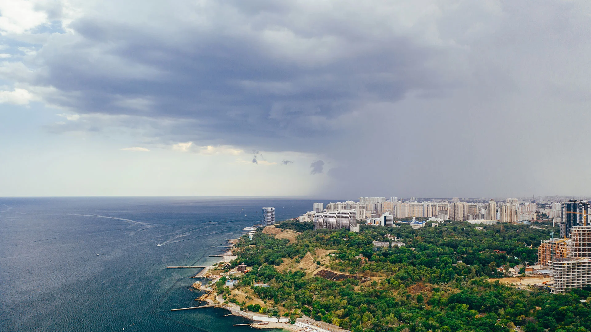 Rustomjee Ocean Vista, Versova, Mumbai - Beachfront Residences